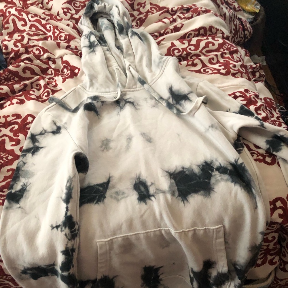 Black and white tie dye hoodie